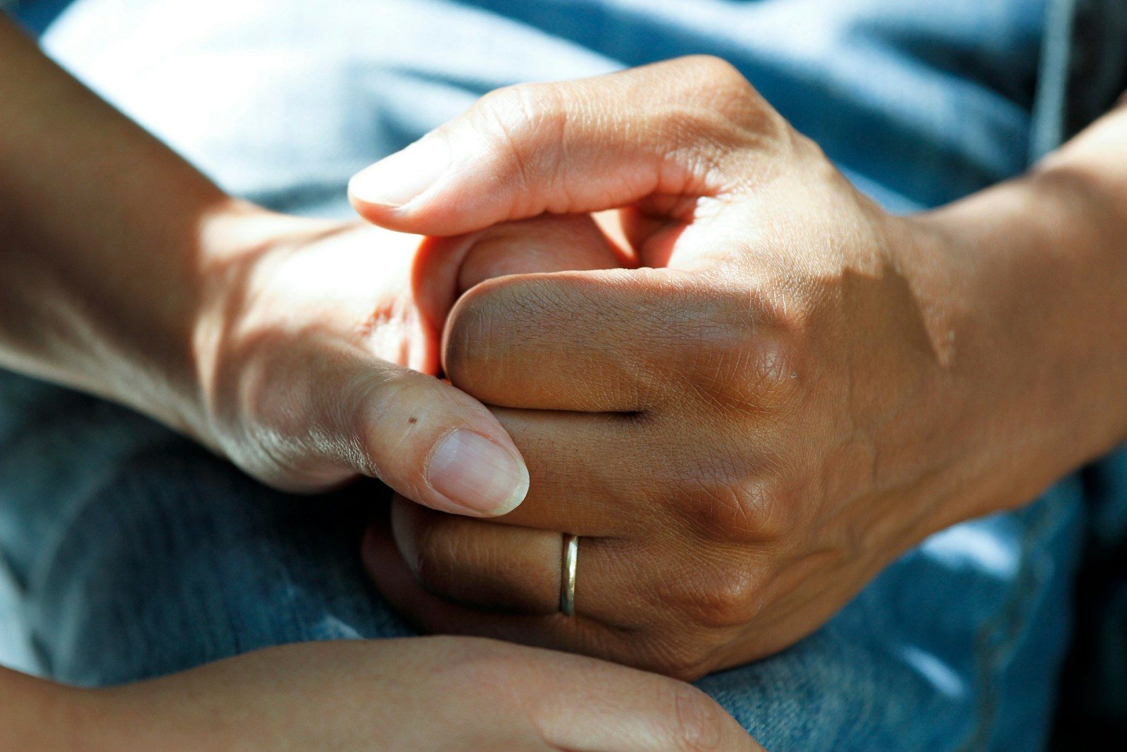 Selling a Home After a Spouse Enters Hospice Care